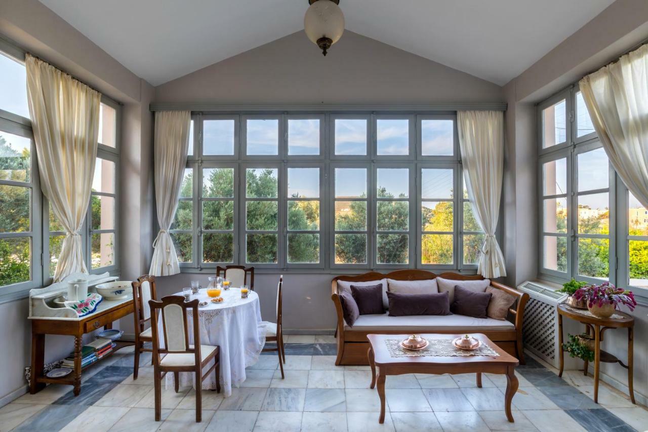 포시드호니아 Dellagracia Mansion In Poseidonia Syros 빌라 외부 사진