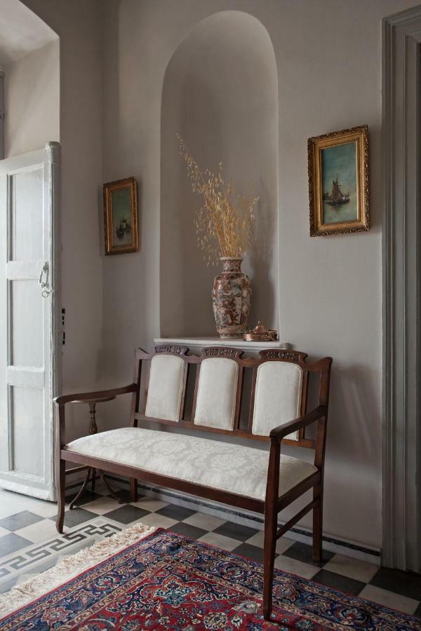 포시드호니아 Dellagracia Mansion In Poseidonia Syros 빌라 외부 사진